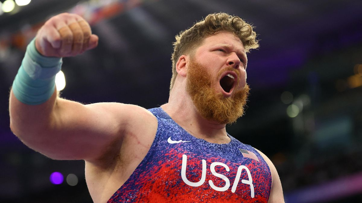 Koulař Crouser získal třetí olympijské zlato, slaví i Svatá Lucie
