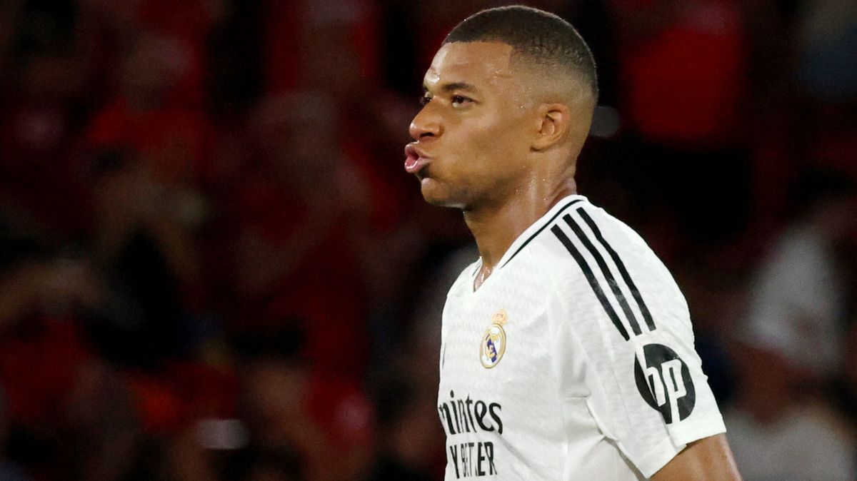 Mbappé chce po Paris Saint-Germain více než miliardu