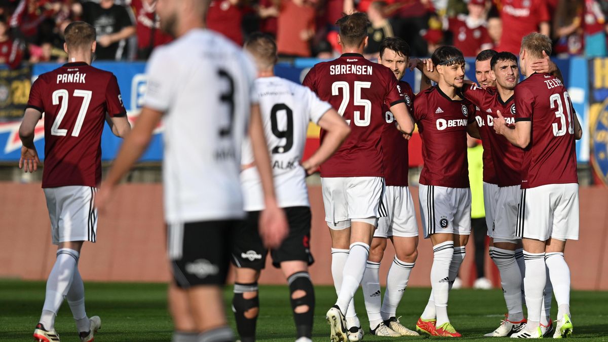 Ščasný o Spartě: Nejhorší výkon za poslední dobu. Valilo se to na nás, přiznal Panák