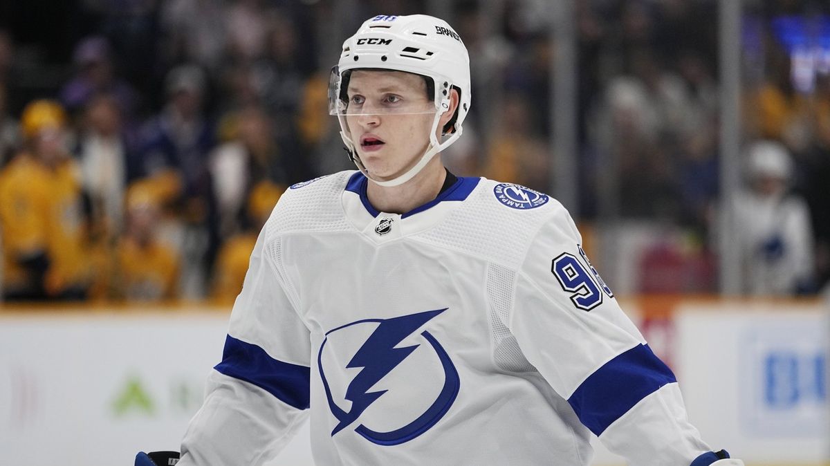 Český útočník Szturc podepsal nováčkovskou smlouvu v NHL