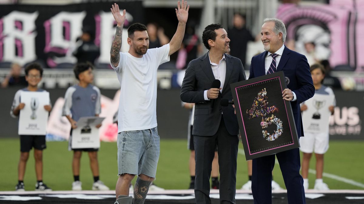 Miami ocenilo Messiho 45 trofejí a výhrou nad Chicagem si pojistilo vedení v MLS