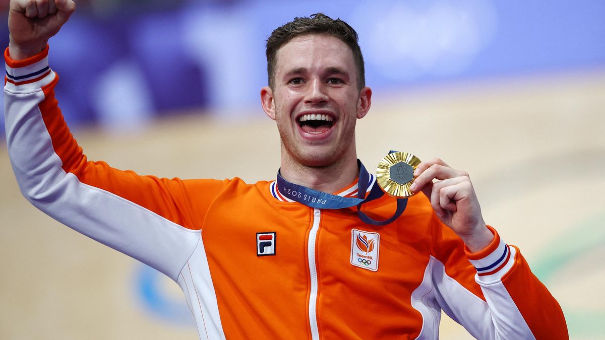 Nizozemský dráhař Lavreysen dál kraluje sprinterům, obhájil zlato z Tokia