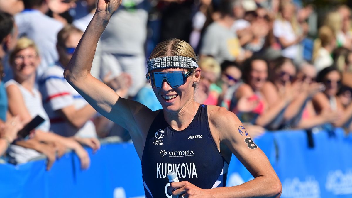 Triatlonistka Kuříková skončila na mistrovství Evropy čtvrtá