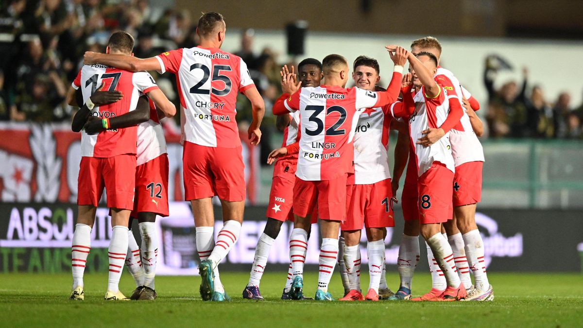 Šlape i bez neustálých rošád v sestavě. Slavia změnila filozofii