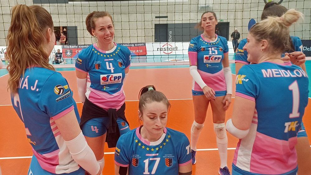 V extralize volejbalistek uspěl vedoucí Prostějov i rivalové Liberec a Brno