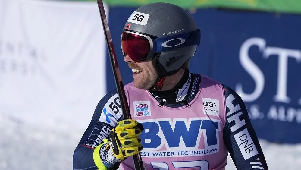 Den norske skiløperen Kilde vant den andre super-G-sesongen på Beaver Creek.  Hos kvinner vant Suterová
