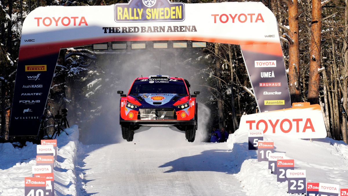 Lappi se ve Švédské rallye dočkal po sedmi letech druhého vítězství v ...