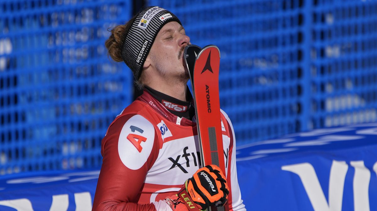 Sobotní slalom SP v Kranjské Goře se neuskuteční. Křišťálový glóbus za disciplínu získal Feller