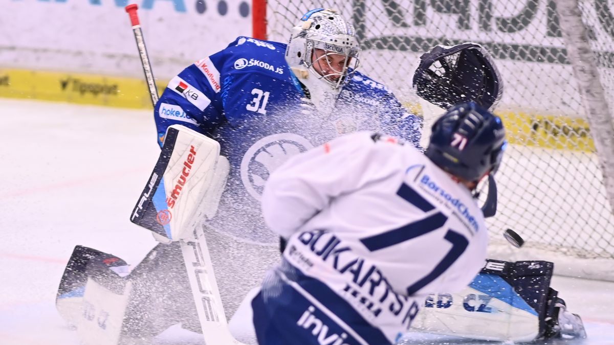 Základní část extraligy finišuje, ve hře je čtvrté místo i předkolo play off