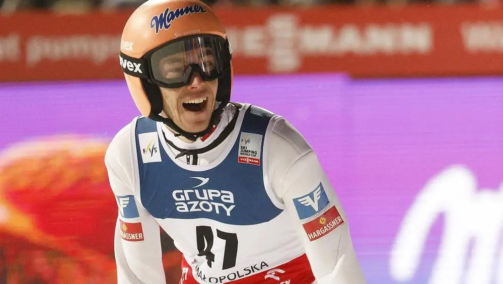 Østerrikske Kraft vant det andre hopprennet i Sapporo