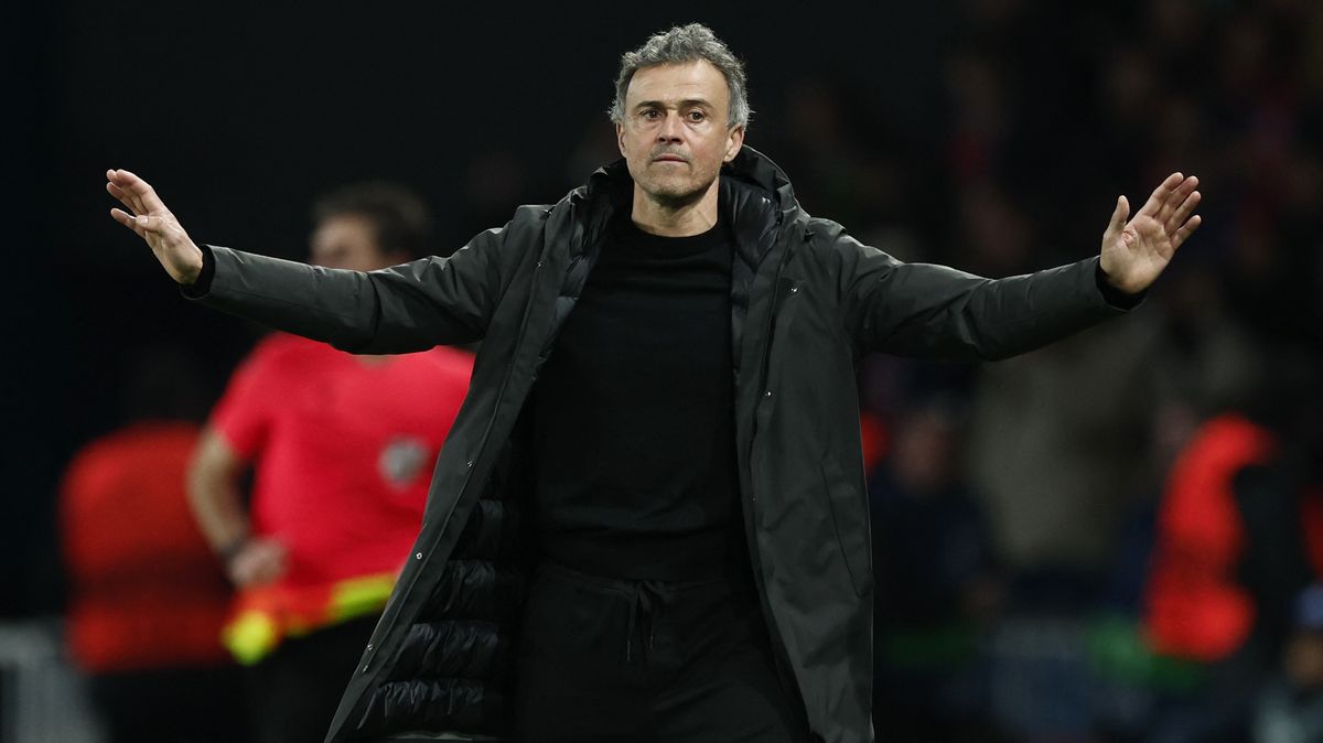 Nechci to komentovat, řekl Enrique k možnému odchodu Mbappého z PSG