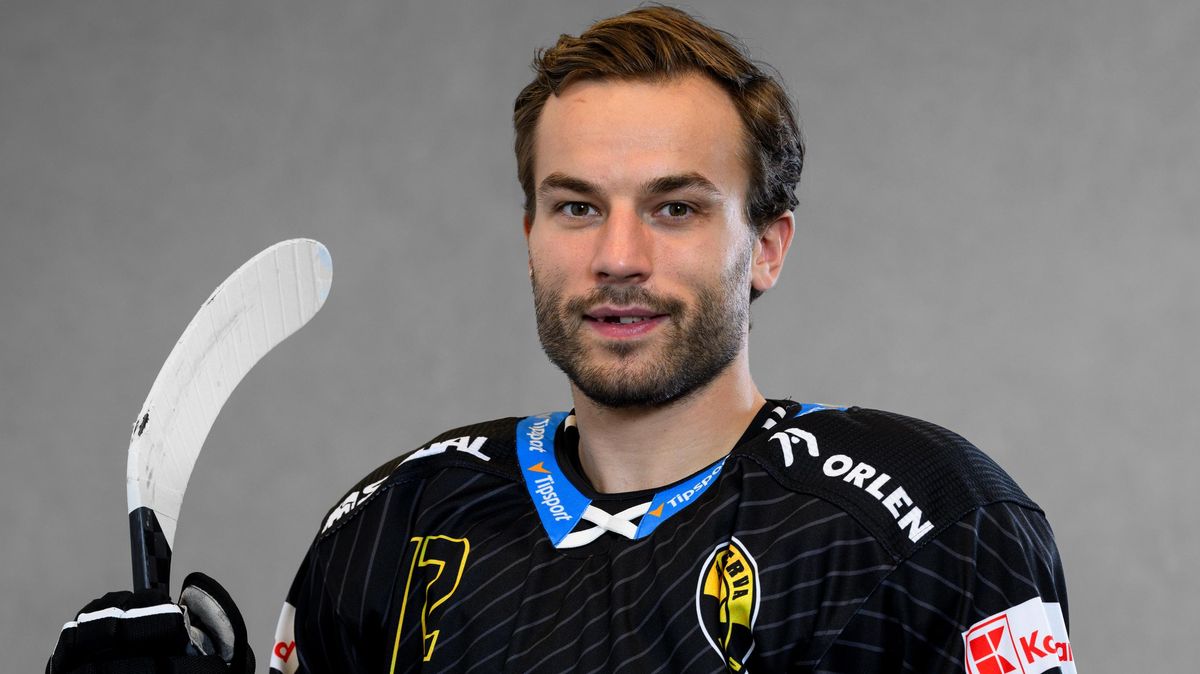 Přesun k rivalovi. Energie získala produktivního beka