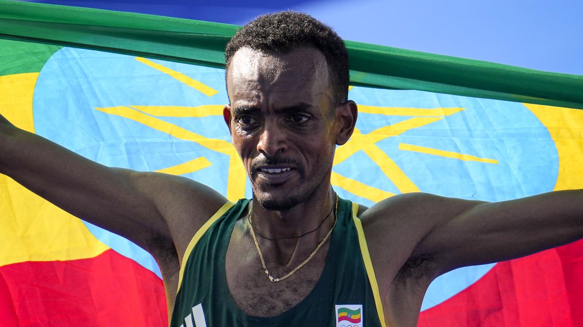 Etiopan Tola v maratonu pokořil olympijský rekord