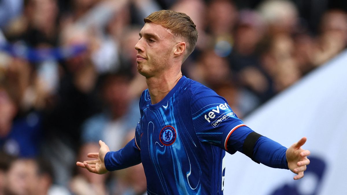 Nejde zastavit, nejlepší hráč v Anglii. Opora Chelsea terorizovala soupeře a tvořila rekordy