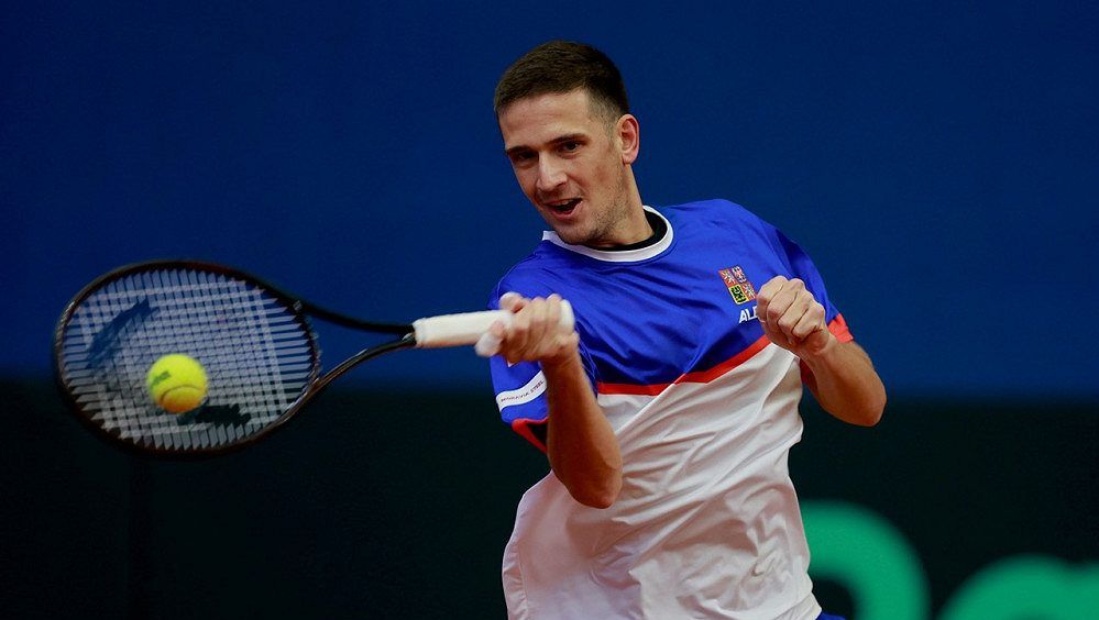 Tenista Kopřiva po přesunu na beton vypadl v Torontu v 1. kole
