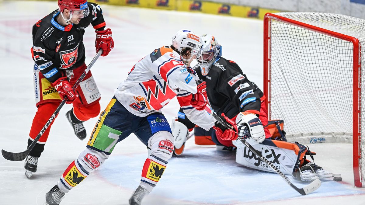 Hokejem bude žít celý region. Těším se, co to s oběma městy udělá, říká před derby pardubický Sedlák