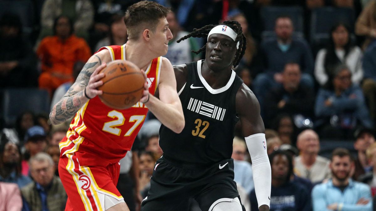 Krejčí v NBA nastoupil v základu Atlanty a k výhře v Memphisu přispěl třemi body