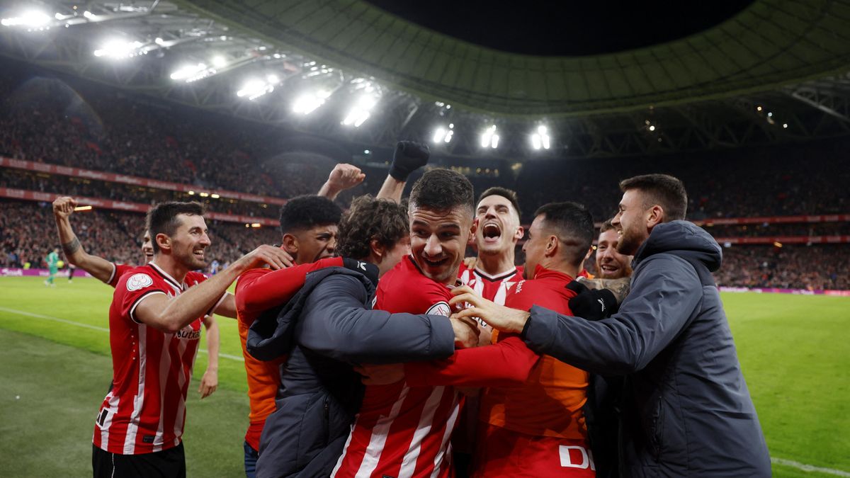 Fotbalisté Bilbaa porazili Atlético i v odvetě a jsou ve finále domácího poháru