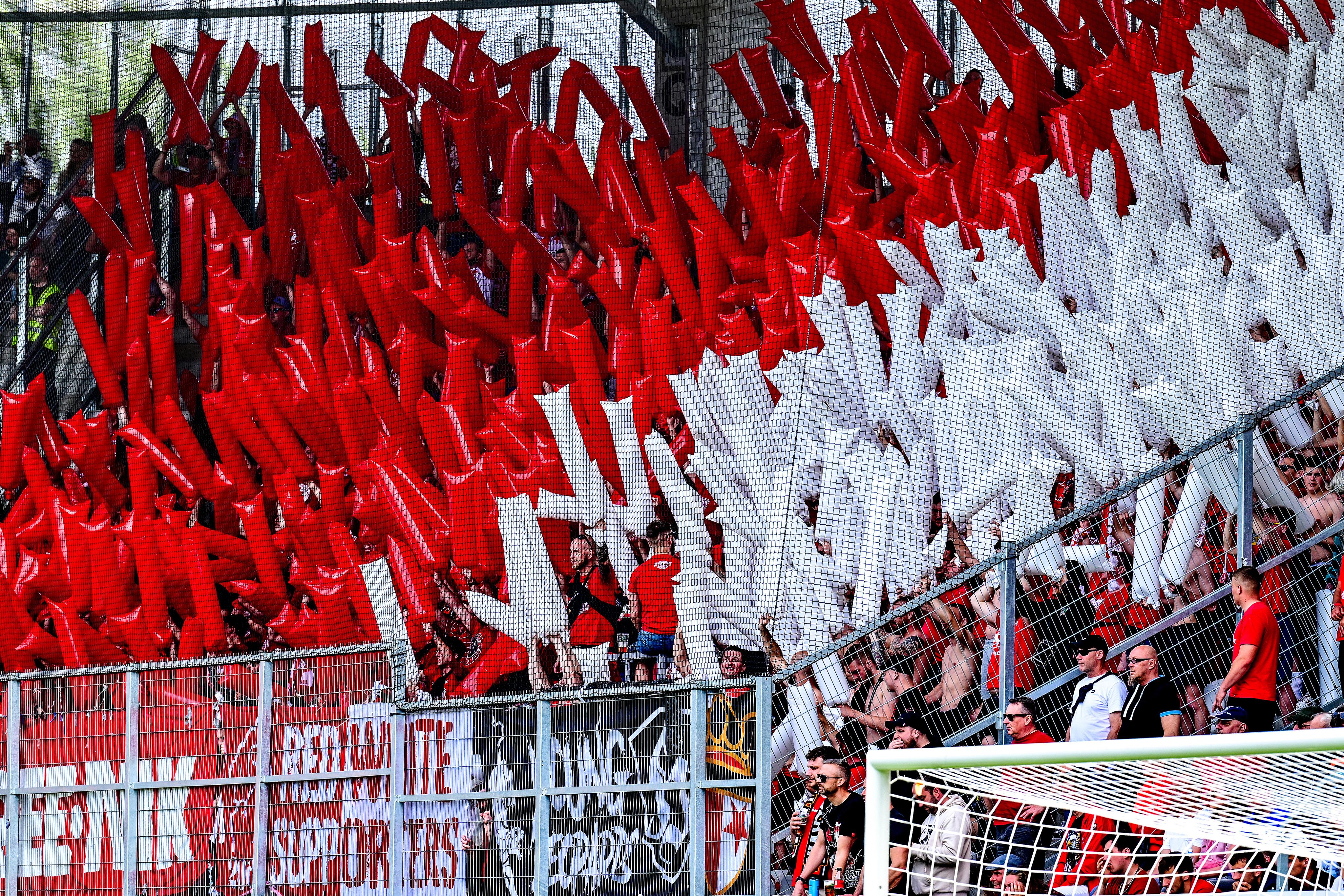 Slavia Si Pojistila Titul. Fotbalistky Mají Před Spartou Nedostižný ...