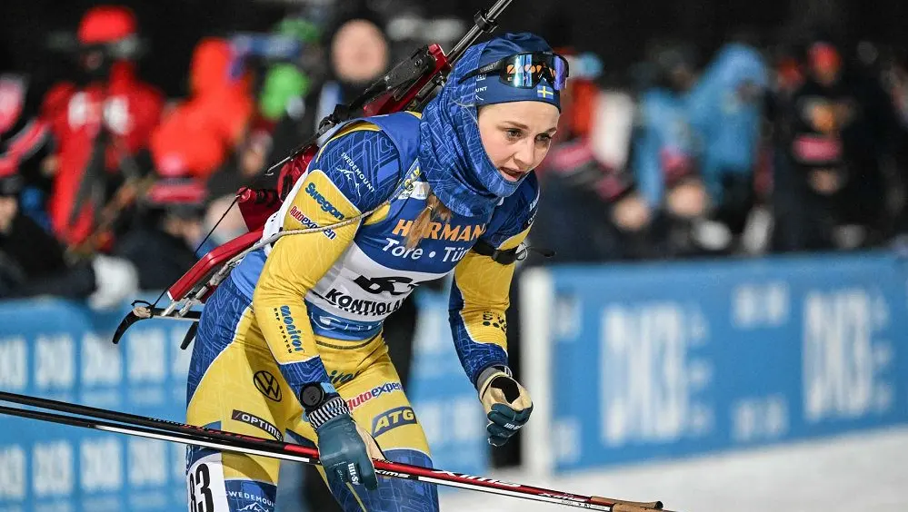 Nei nei nei!  Hvor er anmeldelsen min?  Den svenske skiskytteren fikk panikk på skytebanen