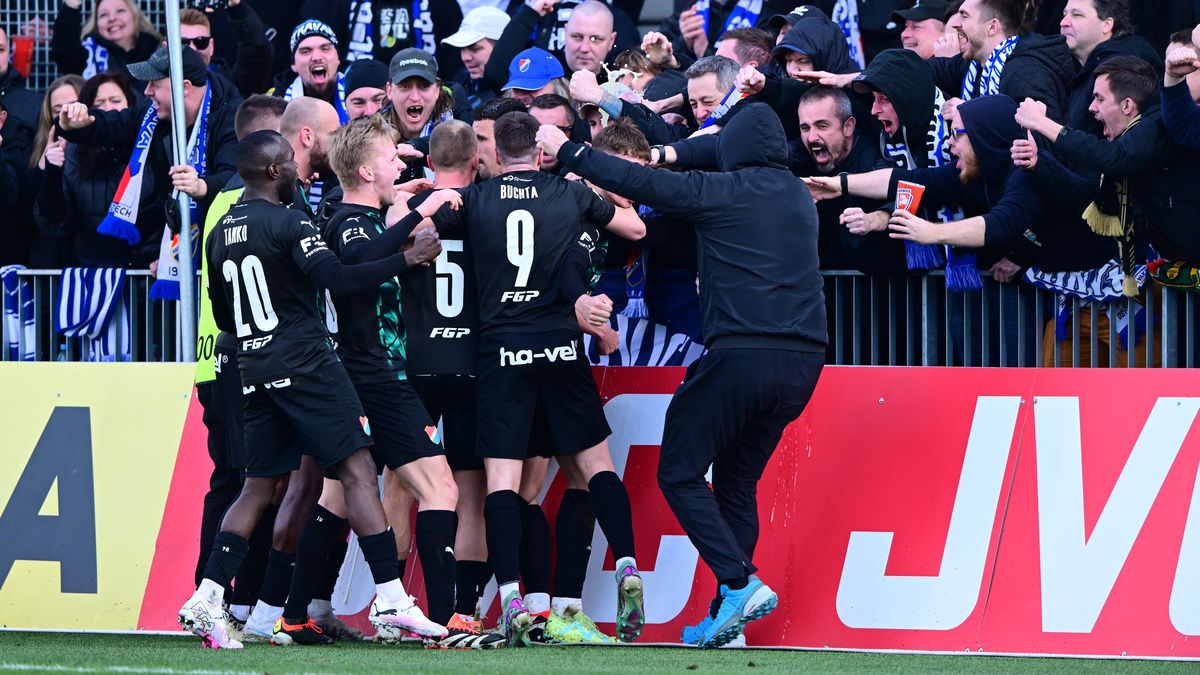 Baník přežil šance domácích, pak rozhodl. Pardubice bez dvou vyloučených