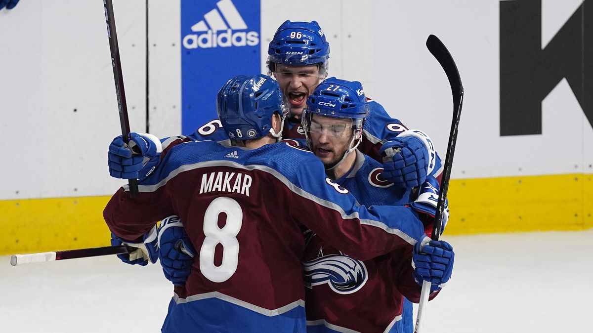 Colorado slaví proti Pittsburghu neuvěřitelný obrat. MacKinnon překonal rekord