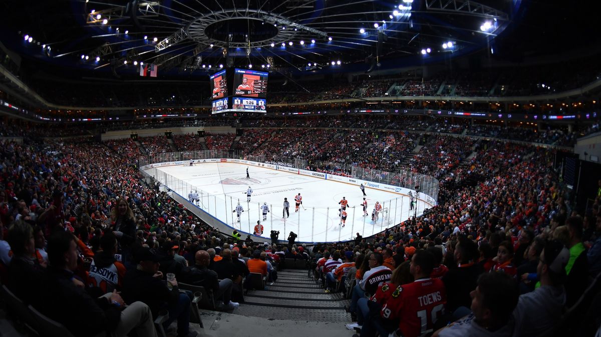 Potvrzeno! NHL se vrátí do Prahy. Půjdu s Brodeurem na pivo, těší se Eliáš