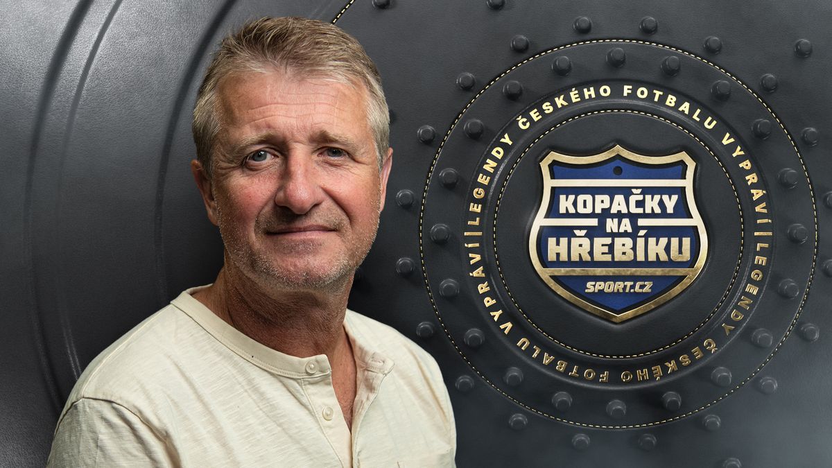 Anglické stříbro už zrezivělo, přemítá Horňák, z čeho je medaile z Eura vyrobená, a vzpomíná Denílsona i přestup do Viga