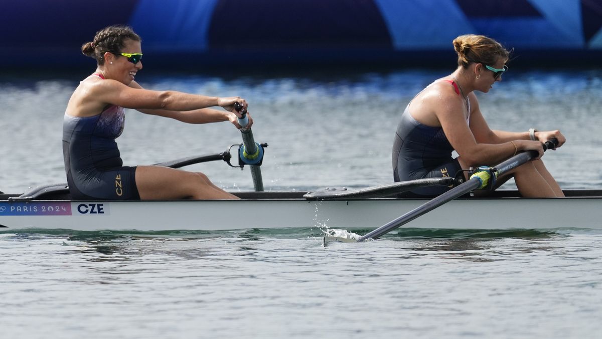 Komplikace před bojem o finále. Češky nemohly trénovat, ve hře byl přílet náhradnice