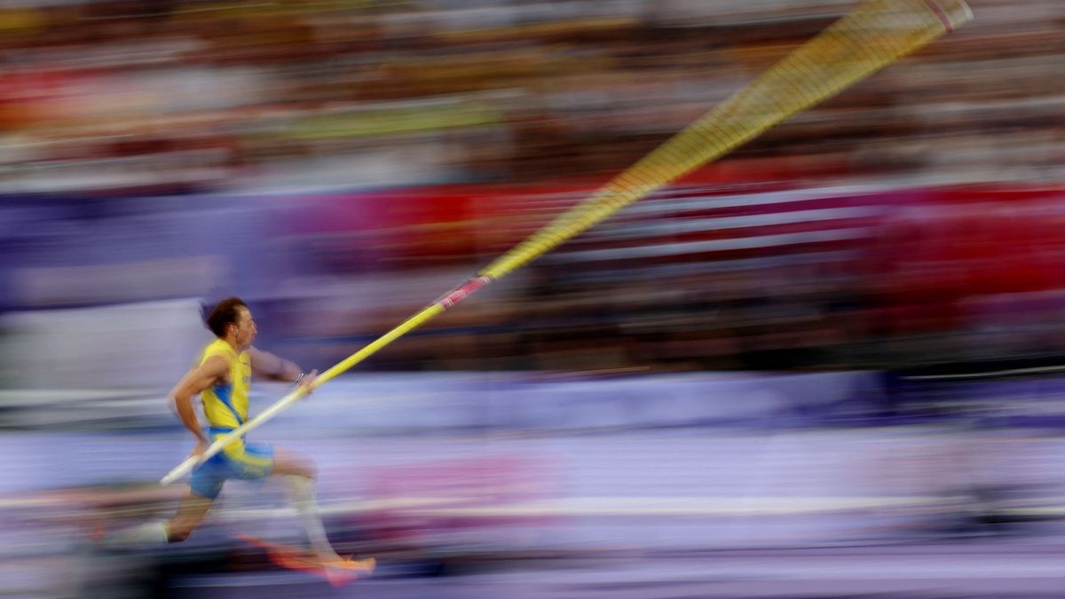 Stovku hvězdy neběhají. Duplantis si ale troufá i ve sprintu