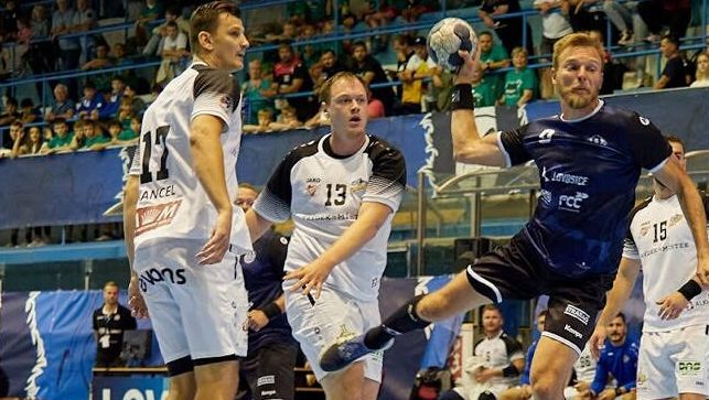 Házenkáři Lovosic se díky gólu z poslední sekundy udrželi o bod za vedoucí Plzní