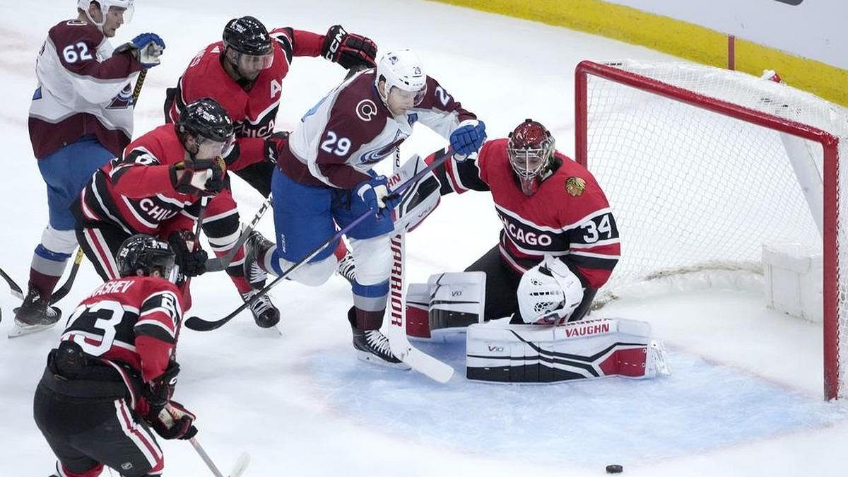 Nemíchejte, radí kouč mladým hokejistům, hvězda NHL mu komplikuje práci