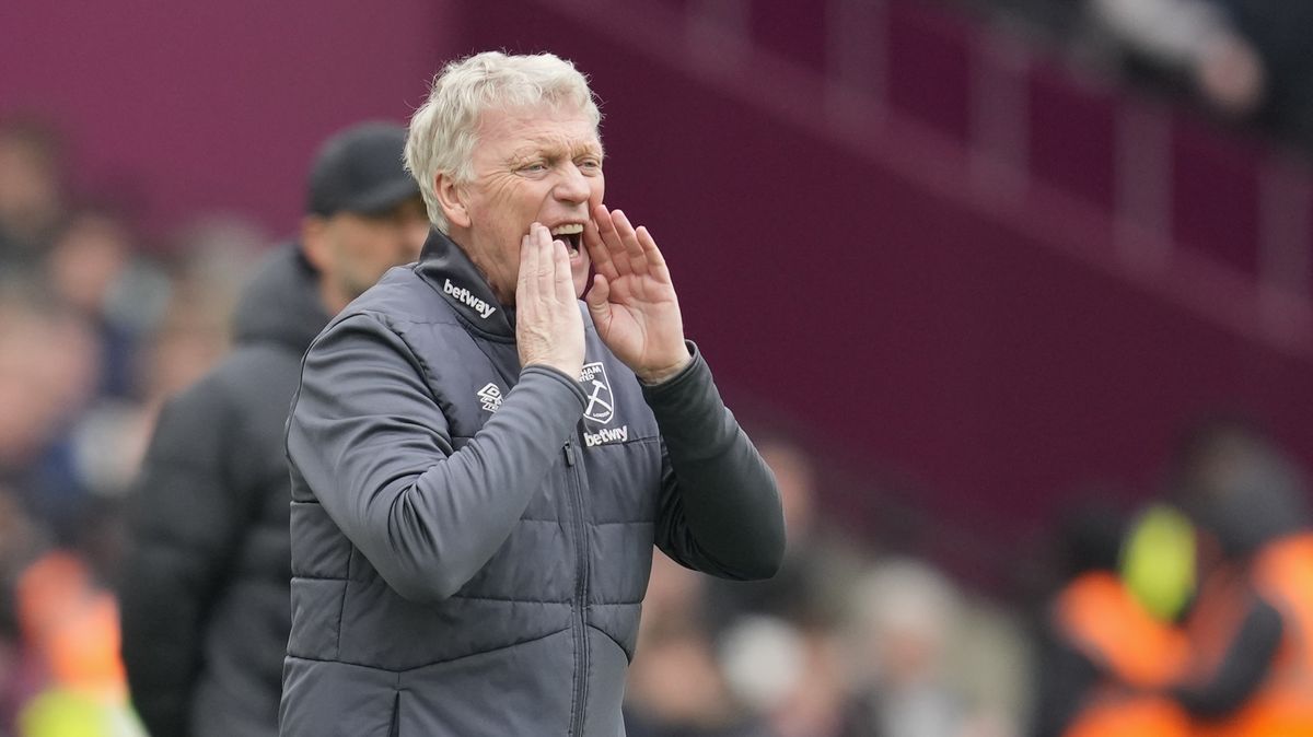 Moyes si zasloužil víc respektu, zní v Anglii o jeho konci