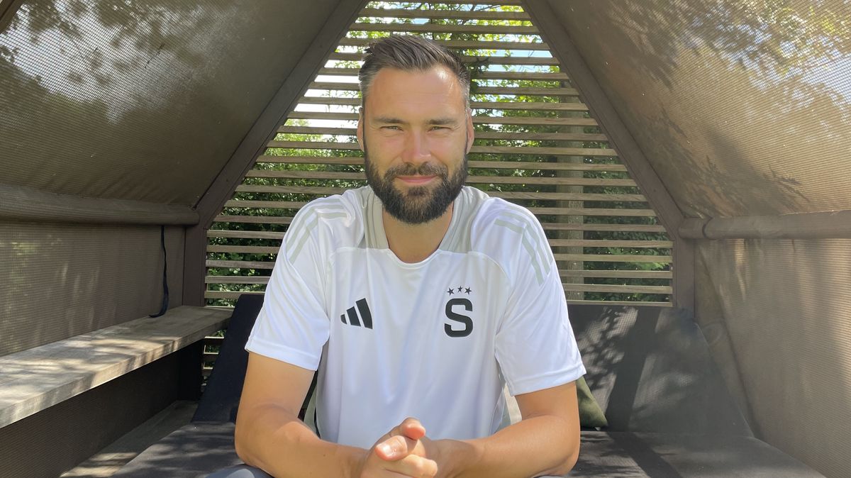 Studujte nebo vařte. Nový asistent Sparty o tom, jak se mění mladí fotbalisté