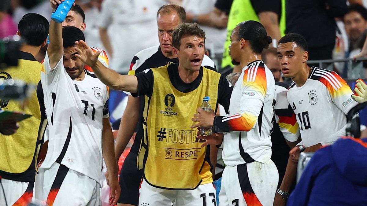 StarBench aneb Když hvězdy sedí. Výběr borců, kteří na Euru paběrkují