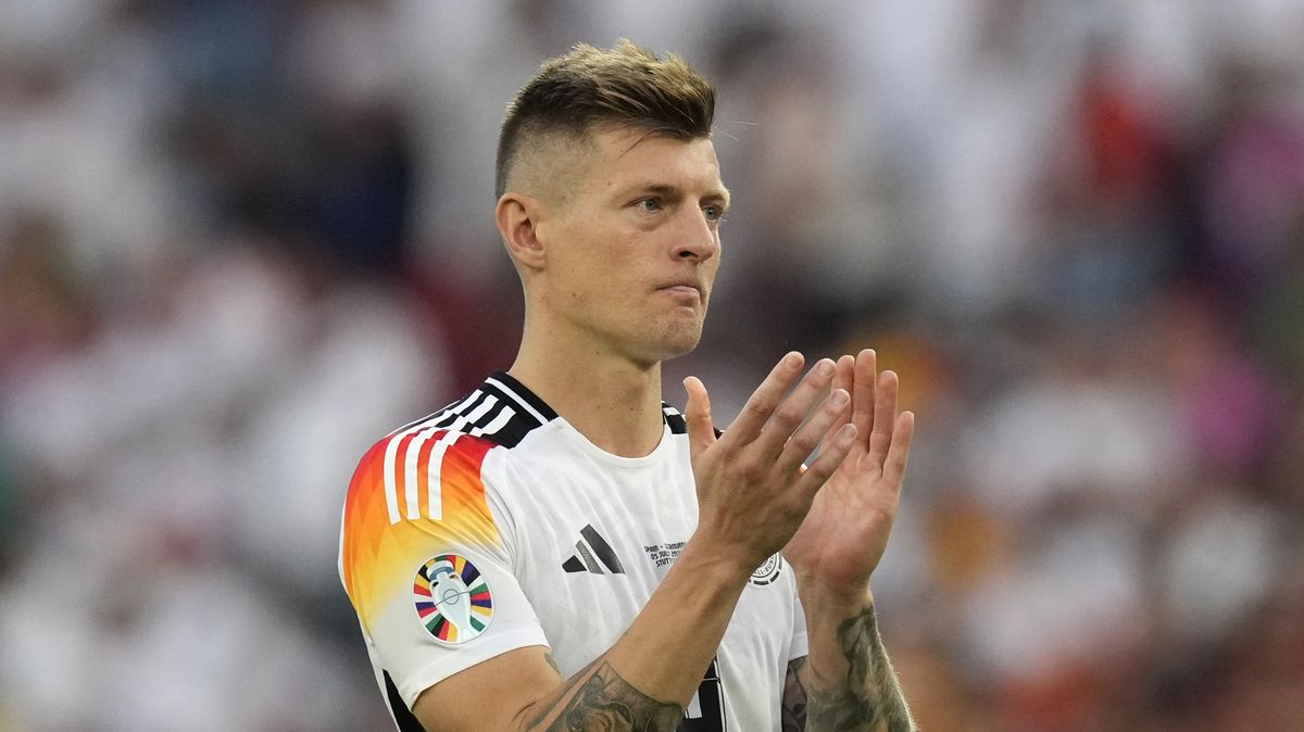 Obava o děti a jejich bezpečnost. Kroos raději nebude bydlet v Německu