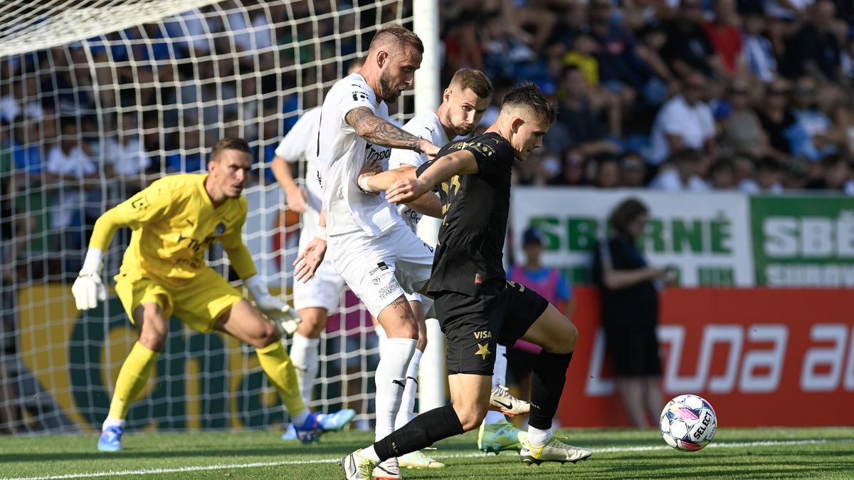 Slavia gól nevstřelila a na Slovácku jen remizovala