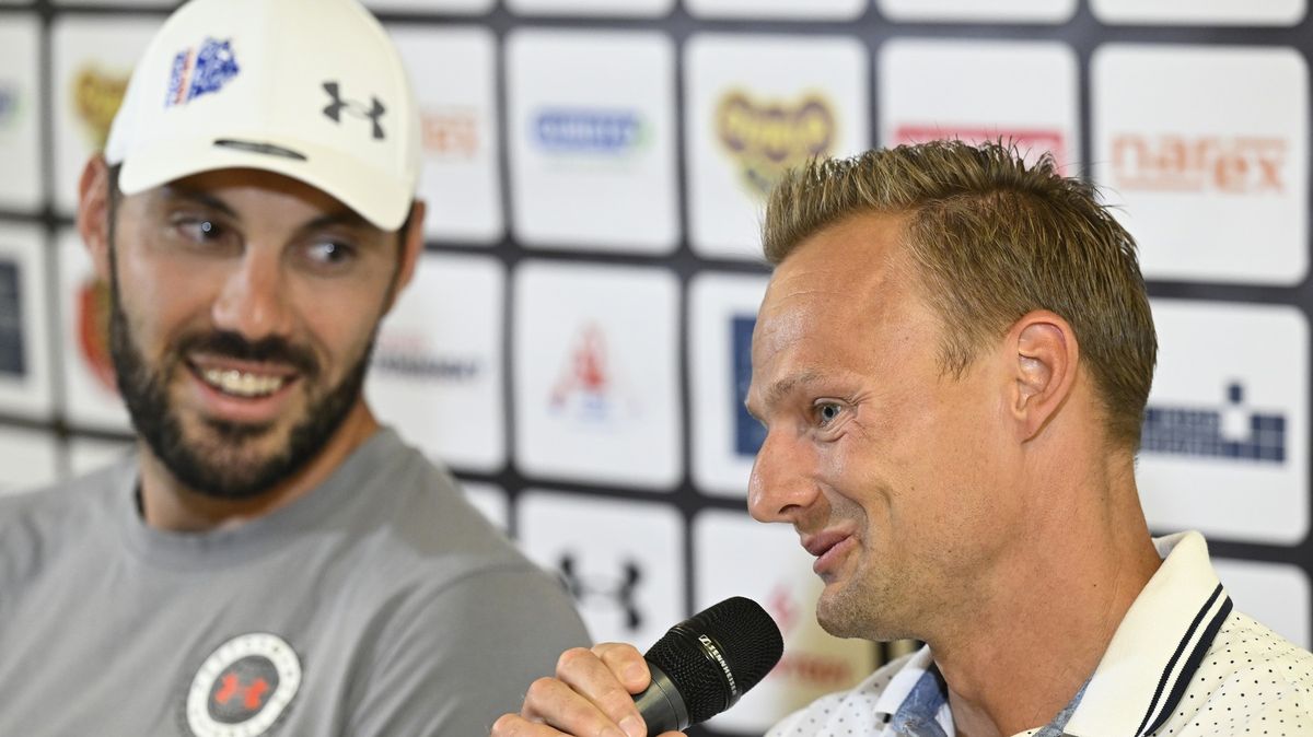 Příběh Dostálova kouče. Přišel o olympiádu, teď zažívá zlatou satisfakci