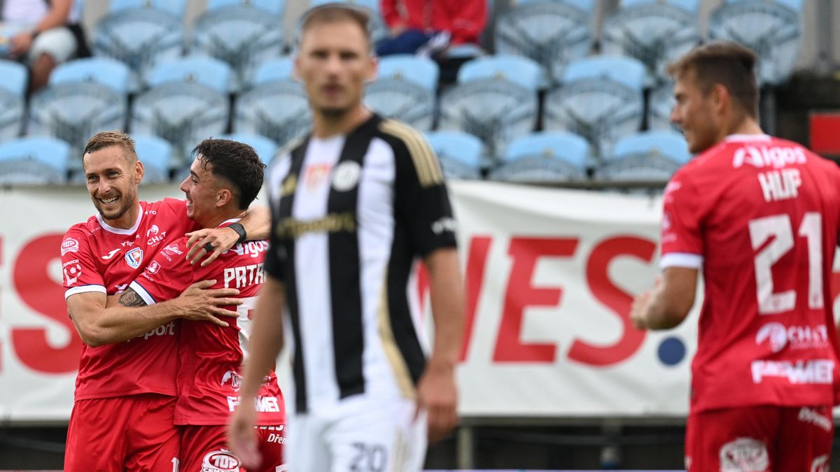 Budějovice při Strakově premiéře prohrály s Pardubicemi