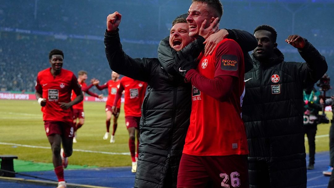 Fandové Kaiserslauternu jsou jako Baníkovští. Jen jich je na stadionu o dost víc, hlásí Filip Kaloč