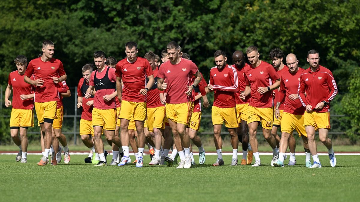 Liga se vrací na Julisku, Dukla přivítá Plzeň. Sezona začíná i Baníku či Bohemians