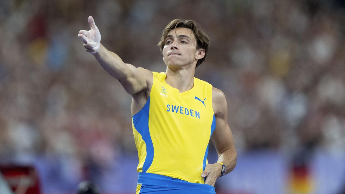 Tyčkař Duplantis obhájil olympijský titul a světový rekord posunul na 625 cm