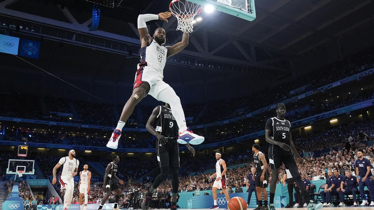 Američtí basketbalisté jsou po výhře nad Jižním Súdánem ve čtvrtfinále