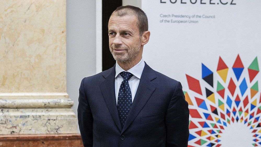 Výklad pravidel a VAR? Sám už tomu nerozumím, říká šéf UEFA