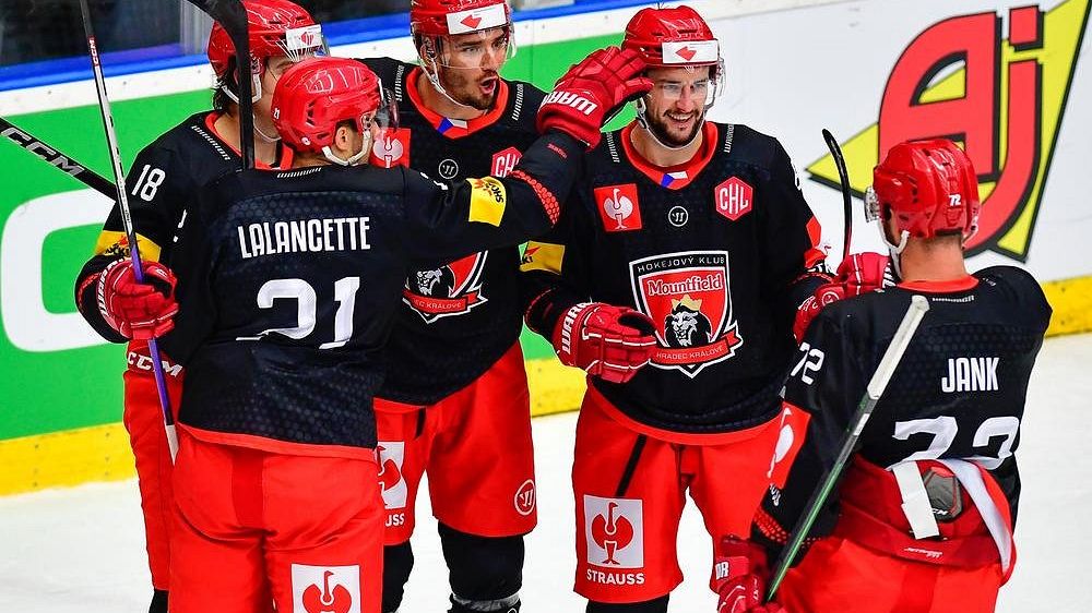 Hokejisté Hradce Králové na závěr Lehner Cupu deklasovali Ambri-Piottu