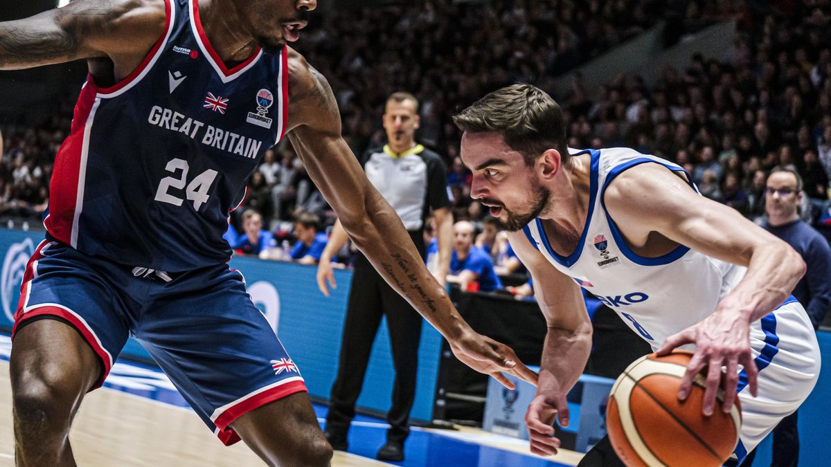 21 bodů! Emotivní Satoranský setřásl únavu a zářil: Já a střelec? Radši zapojuju další kluky