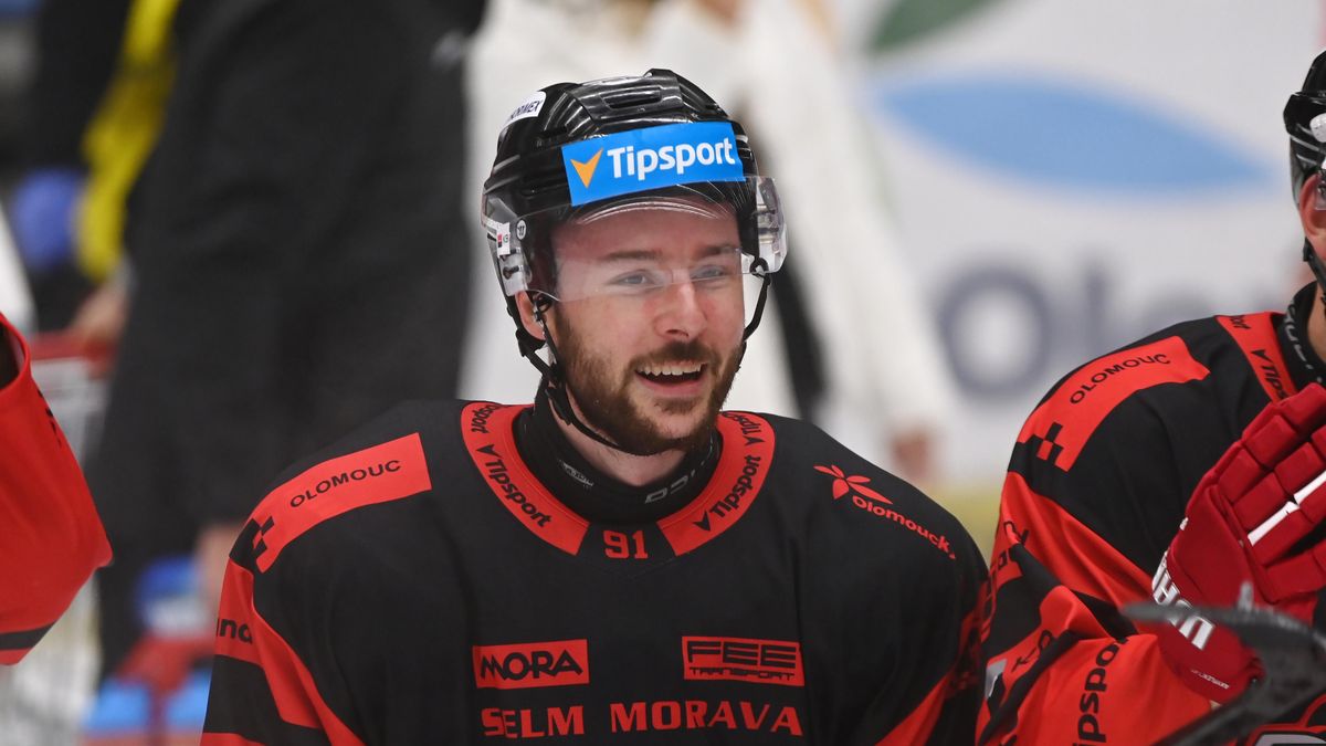 Za hattrick zaplatí tři tisíce. Budu-li sňatkový podvodník, vrátím se do plusu, smál se Kusko