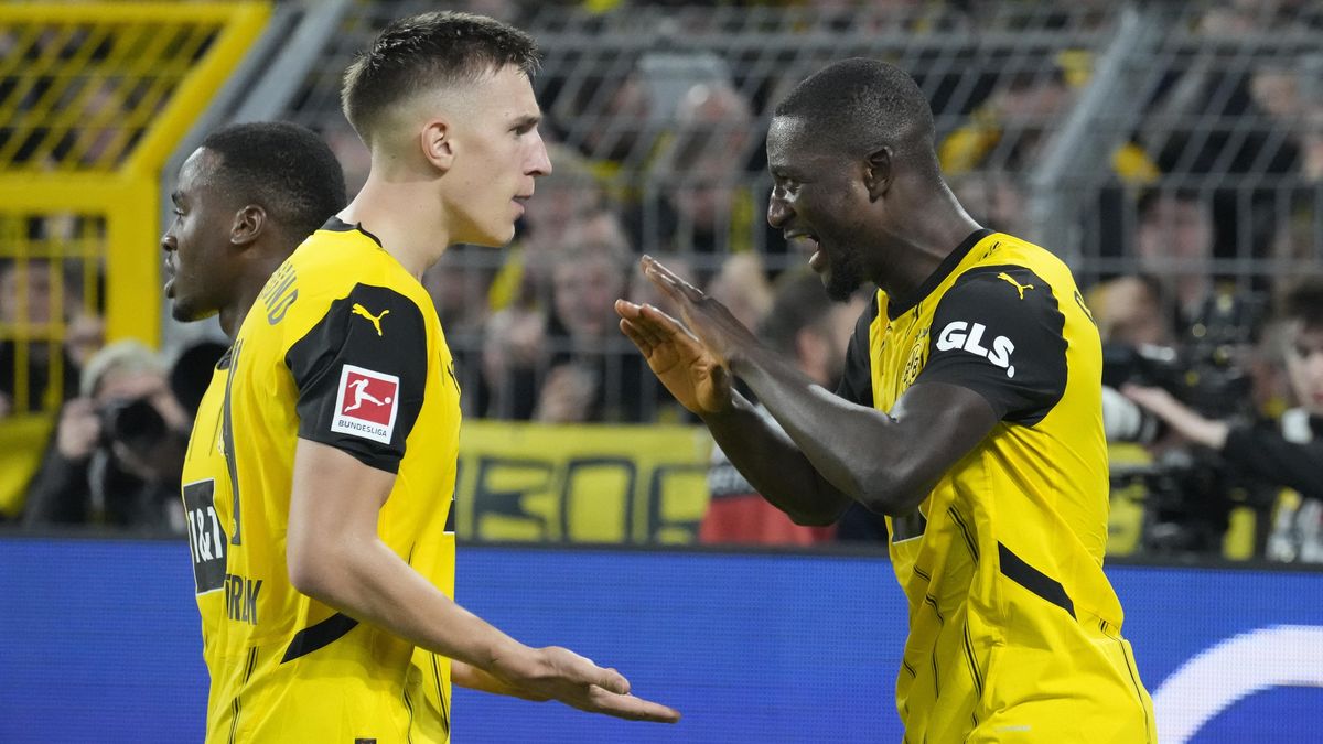 Dortmund doma v německé lize porazil i St. Pauli, rozhodl rozjetý Guirassy