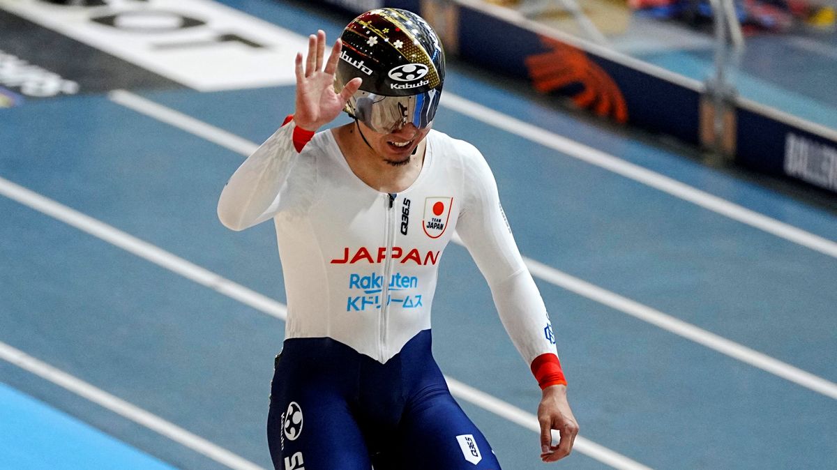 Lavreysen neuspěl v keirinu a rekordní patnácté zlato na MS dráhařů nezískal, triumfoval Jamasaki