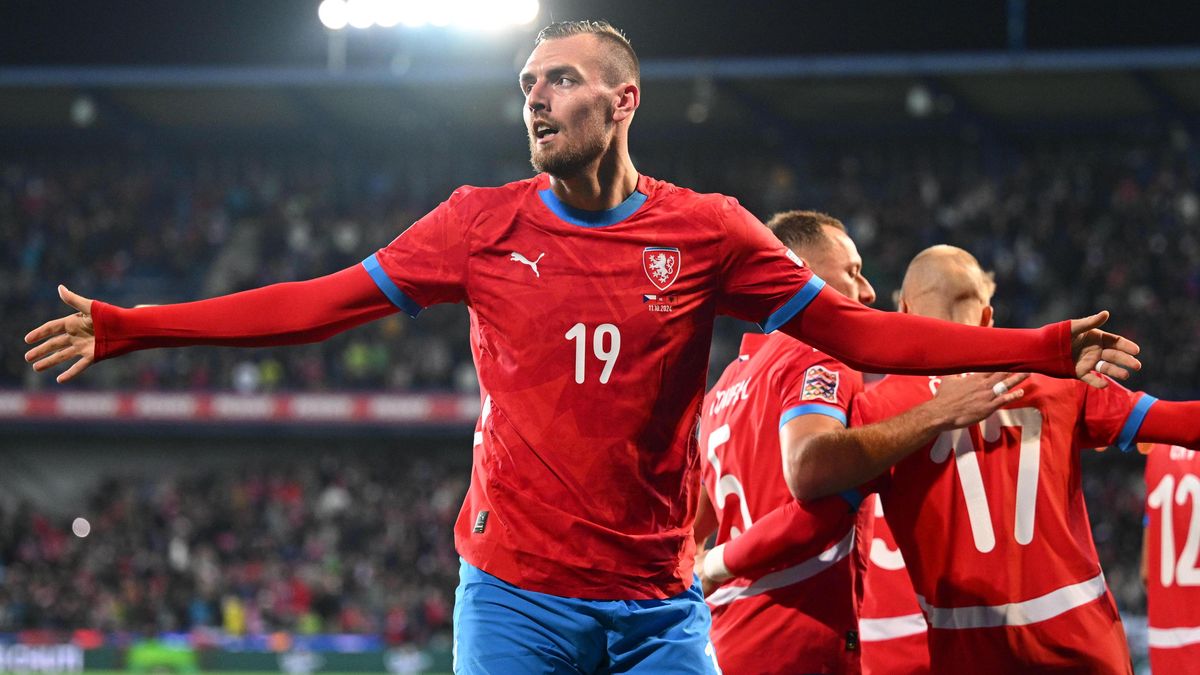 ZNÁMKOVÁNÍ: Triumf nad Albánií: Výborní Chorý s Provodem, průměrně zahrál Černý